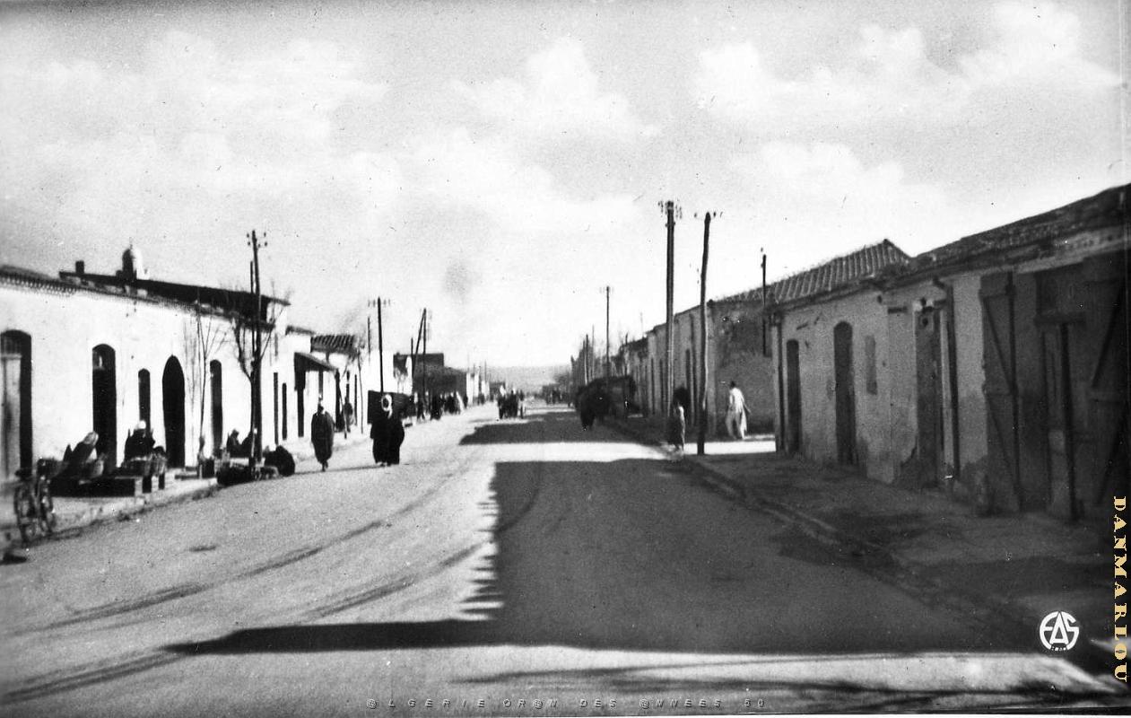 Mecheria 504- Rue principale COLLECTION DES AMIS DE ND DE SANTA CRUZ.jpg